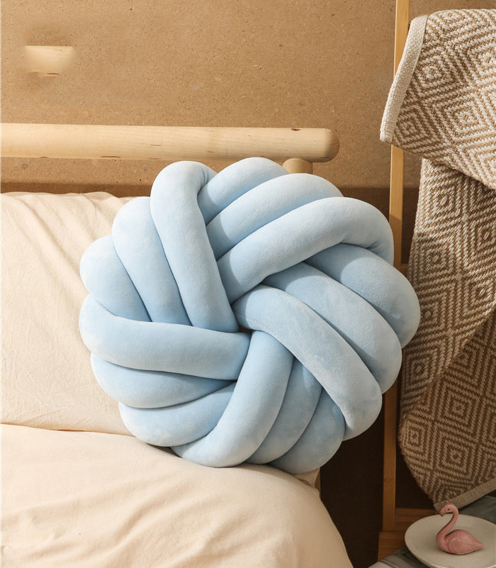 Nordic Decorative Knot Pillow